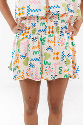 Arcade Date Shorts - Cream