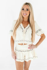 Through The Grapevine Shorts - Cream
