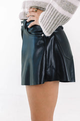 Slay The Day Shorts - Black