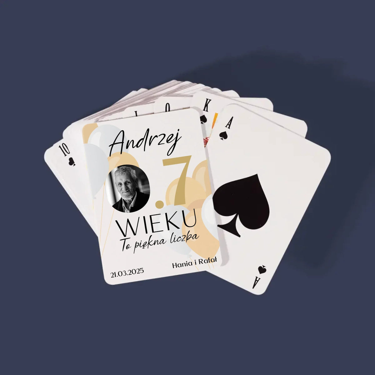 Zdjęcie I Podpis: 0.7 Wieku - Karty Do Gry