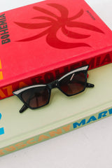 Look My Way Sunnies - Black