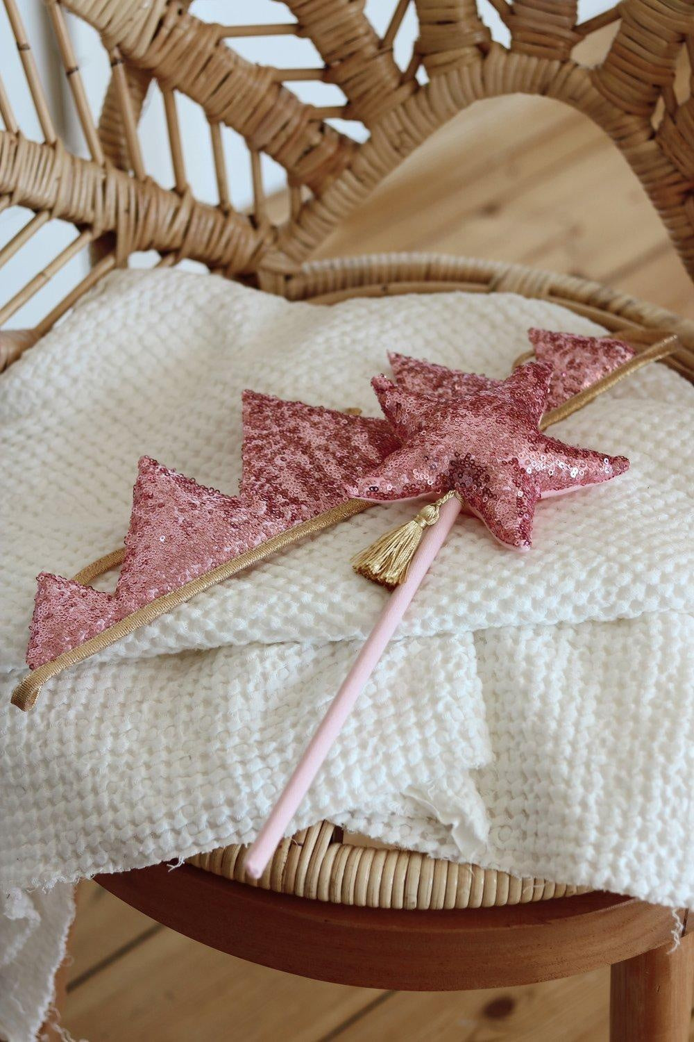 “Pink Sequins” Wand